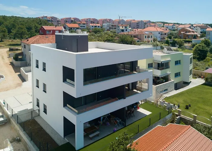 Apartment M